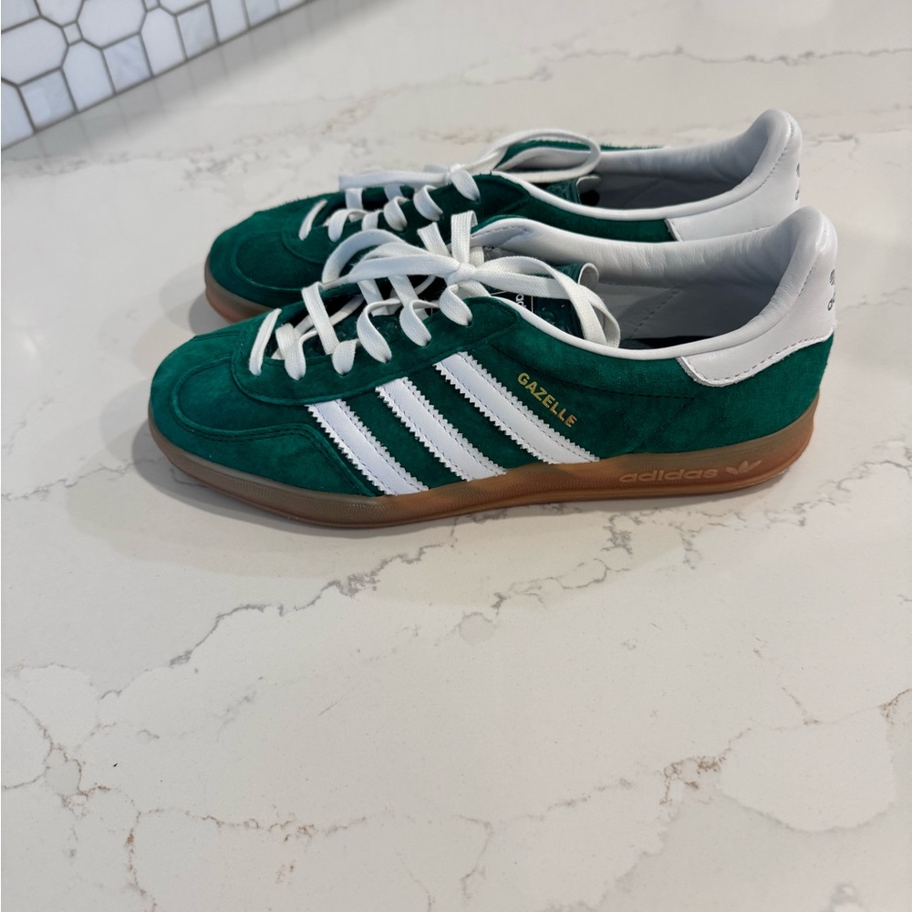 Adidas Gazelle Indoor | Collegiate Green / Cloud White / Gum | Size 6.5